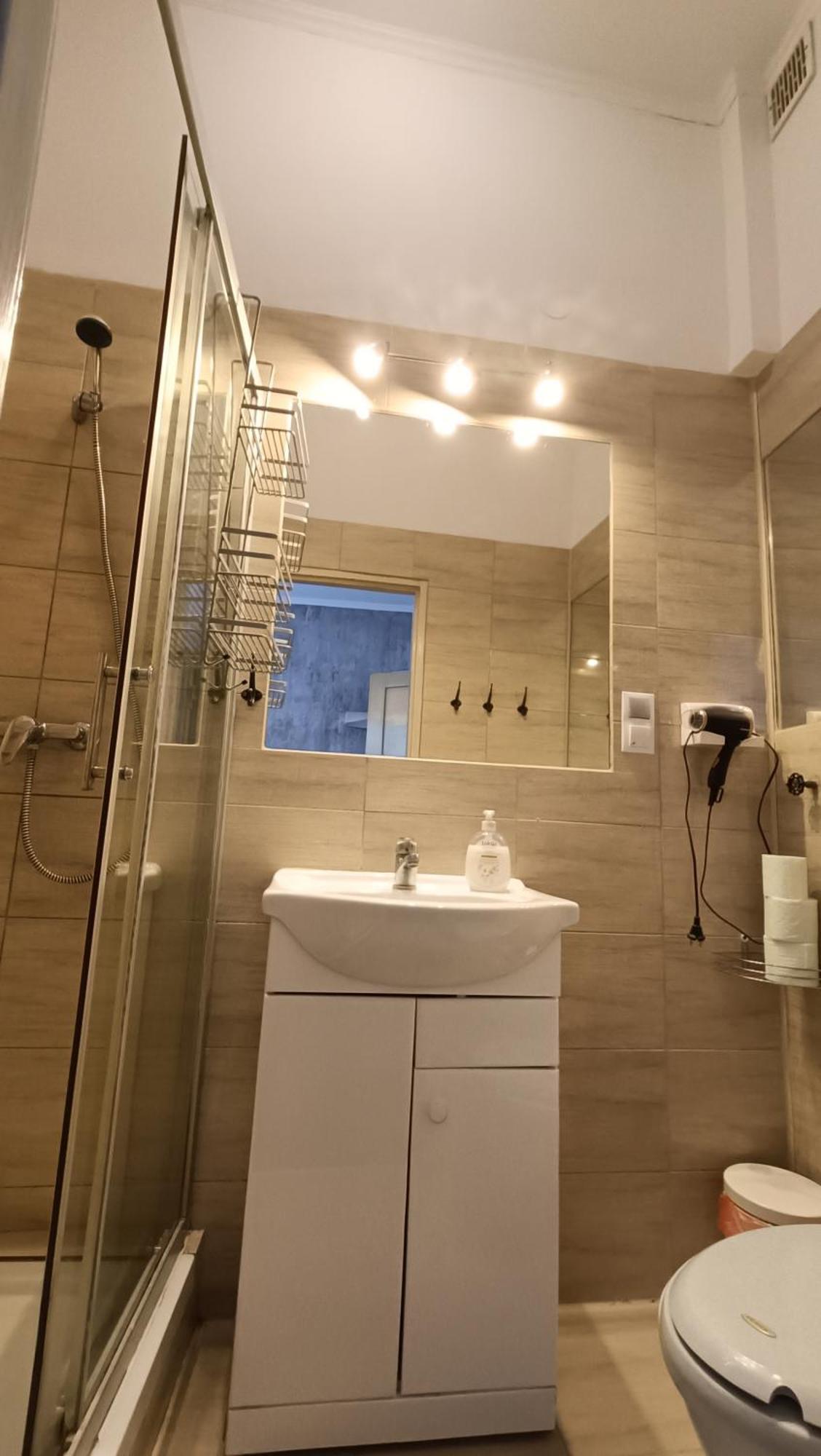Hotel Polonia Намыслув Экстерьер фото